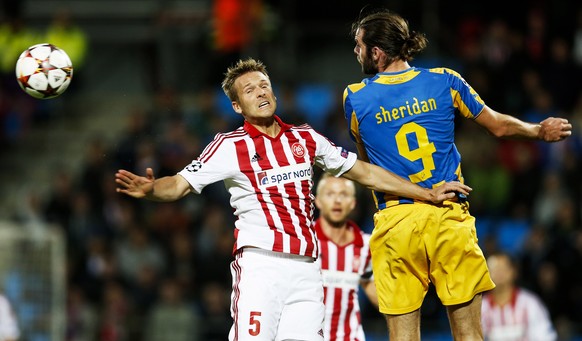 Aalborg beisst sich an APOEL die Zähne aus.
