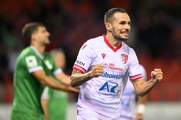 Dejan Sorgic (SIO) celebre son but du 1 a 1 lors de la rencontre de football de Swiss Super League entre le FC Sion, SIO, et le Yverdon Sport FC, YS, ce samedi 5 octobre 2024 au Stade de Tourbillon a  ...