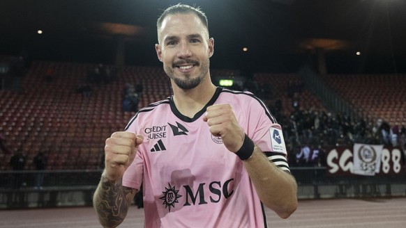 Servettes Steve Rouiller jubelt im Fussball Meisterschaftsspiel der Super League zwischen dem FC Zuerich und dem Servette FC im Letzigrund, am Samstag, 4. November 2023 in Zuerich. (KEYSTONE/Ennio Lea ...