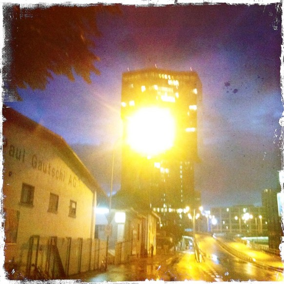Prime-Tower mit toller Licht-Kulisse.