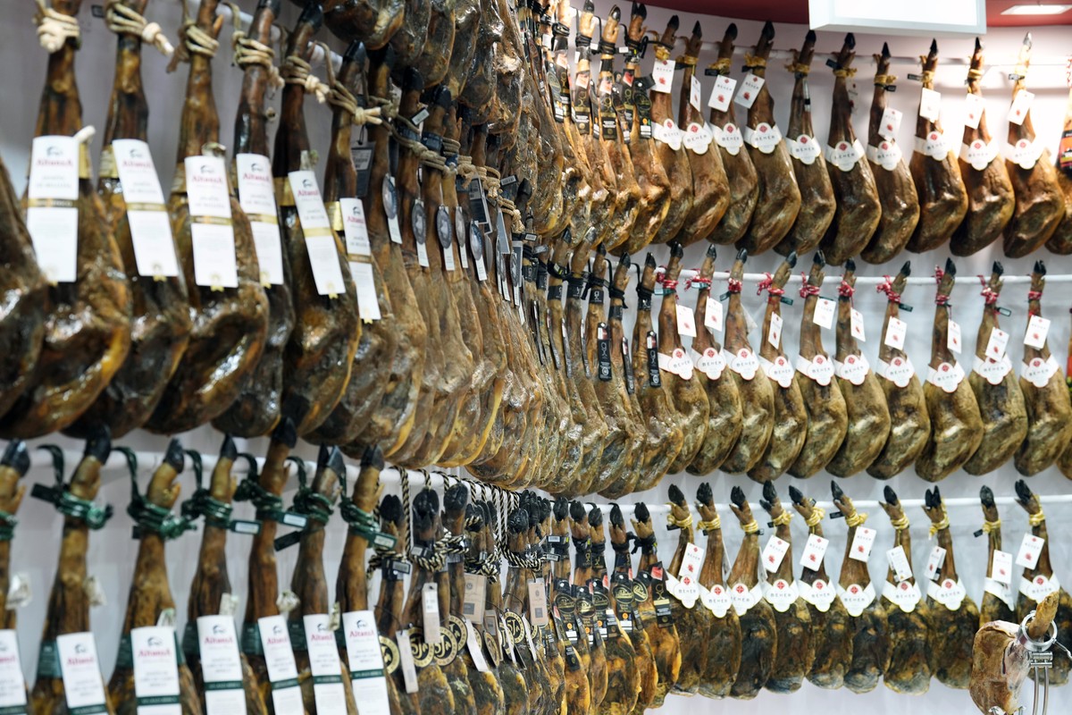 Alors, c'est du jamón ibérico ou du prosciutto di Parma? On fait moins les malins, hein.
