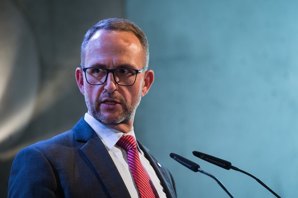 Tessiner Regierungspraesident Norman Gobbi bei einer Medienkonferenz anlaesslich der Besprechung des Standes in den Verhandlungen des Grenzgaengerabkommens mit Italien, am Freitag, 16. Oktober 2020, i ...