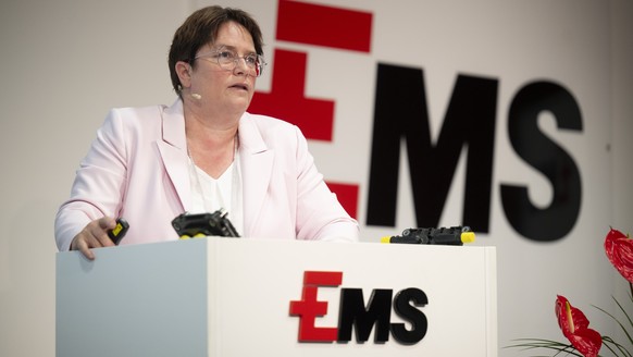 CEO Magdalena Martullo-Blocher spricht an der Bilanzmedienkonferenz zum Halbjahresabschluss der Ems Chemie, am Freitag, 12. Juli 2024, in Domat/Ems. (KEYSTONE/Gian Ehrenzeller)