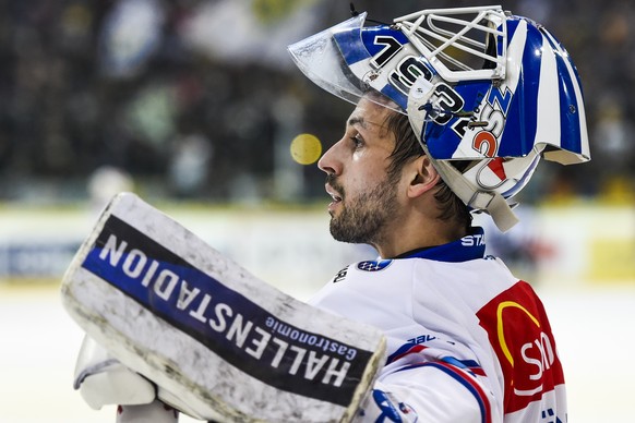 Torhueter Thomas Baeumle vom ZSC, beim Meisterschaftsspiel der National League A zwischen dem HC Davos und den ZSC Lions, am Freitag, 26. Februar 2016, in der Vaillant Arena in Davos. (KEYSTONE/Gian E ...