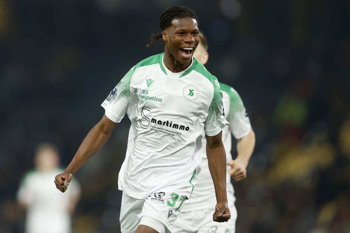 Fode Sylla (YS) jubelt nach seinem Tor zum 0-1 im Super League Spiel zwischen dem BSC Young Boys und Yverdon Sport FC, am Samstag, 5. April 2025 im Stadion Wankdorf in Bern. (KEYSTONE/Peter Klaunzer)