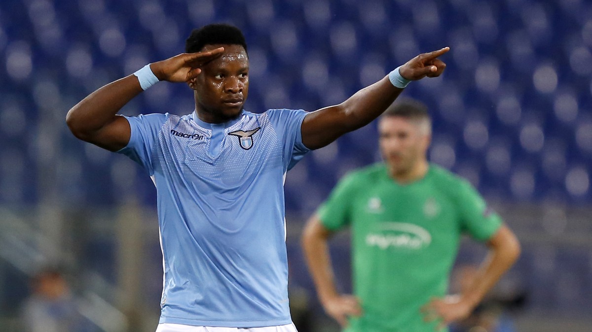 Lazios Ogenyi Onazi celebrates after scoring during an Europa League Group C soccer match between Lazio and Saint-Etienne, at Rome's Olympic stadium, Thursday, Oct. 1, 2015. (AP Photo/Riccardo D ...