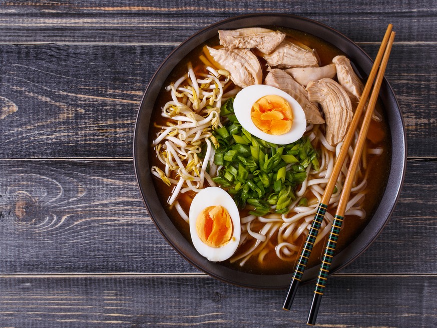 ramen nudelsuppe nudeln suppe asien asiatisch essen food