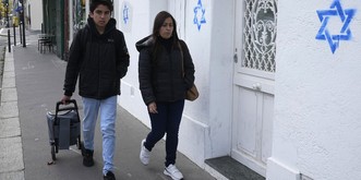 Davidsterne an vielen Häusern – so versucht Russland Chaos zu stiften in Europa