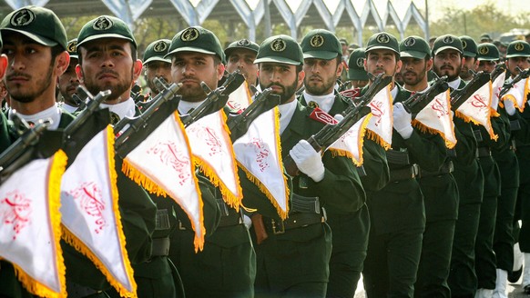 Iranian Military Parade Irans elite Revolutionary Guards march during a military parade in Tehran on Thursday, July 23, 2009. Tehran Tehran Iran Copyright: xHosseinxBerisx