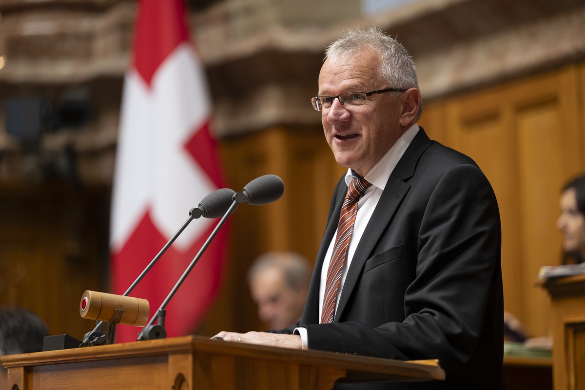 Benjamin Roduit, Mitte-VS, spricht waehrend der Sommersession der Eidgenoessischen Raete, am Mittwoch, 29. Mai 2024 im Nationalrat in Bern. (KEYSTONE/Anthony Anex)