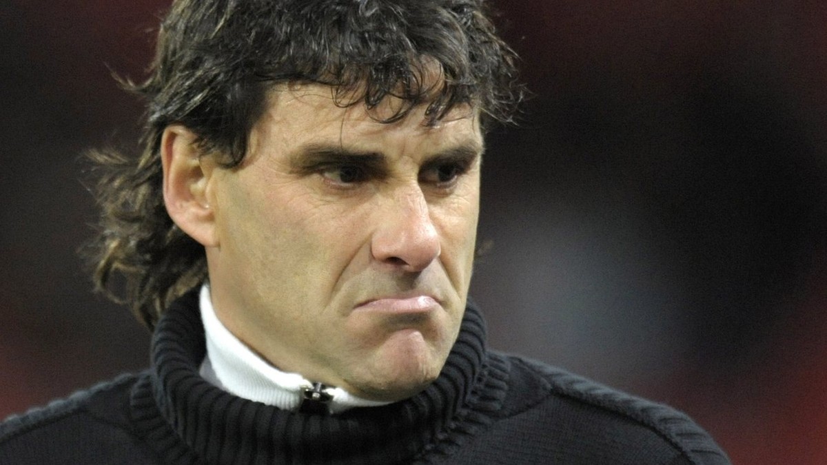 L'entraineur du FC Sion Didier Tholot lors de la rencontre de football de Super League entre le FC Neuchatel Xamax et le FC Sion, ce jeudi 6 mai 2010 au Stade de la Maladiere a Neuchatel. (KEYSTO ...