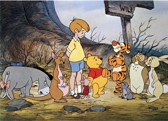 WINNIE THE POOH AND THE BLUSTERY DAY PICTURE FROM TTHE RONALD GRANT ARCHIVE COPYRIGHT: DISNEY Date: 1968. Strictly editorial use only in conjunction with the promotion of the film. Credit line mandato ...