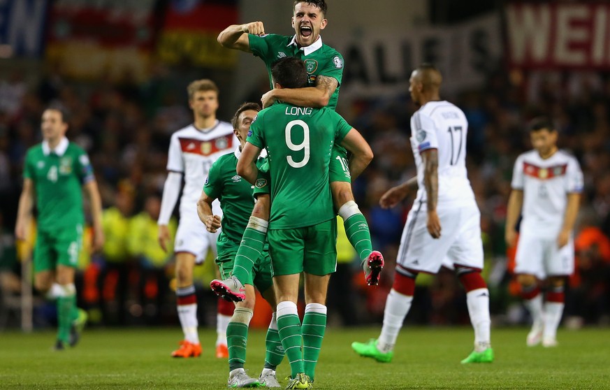 Schoss die Deutschen ab. Shane Long.