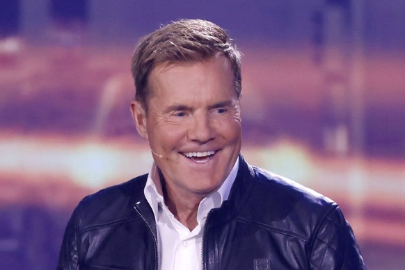 DSDS-Juror Dieter Bohlen bei der ersten Live-Sendung der Castingshow Deutschland sucht den Superstar 20 . Die RTL-Castingshow Deutschland sucht den Superstar DSDS wird entgegen früheren Ankündigungen  ...