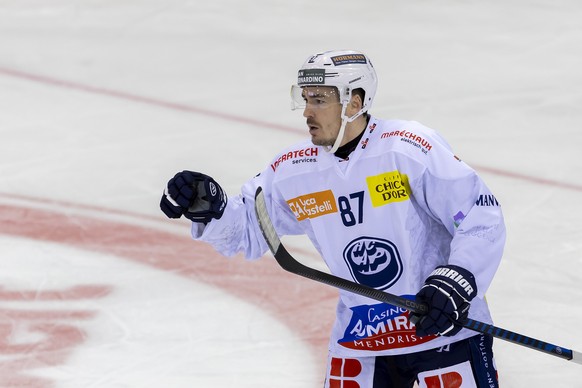 Dario Buergler (HCAP) gestures, during a National League regular season game of the Swiss Championship between Geneve-Servette HC, GSHC, and HC Ambri-Piotta, HCAP, at the ice stadium Les Vernets in Ge ...