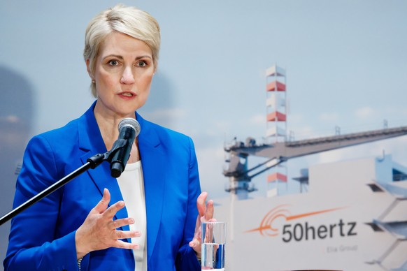 epa13043191 Mecklenburg-Western Pomerania's State Premier Manuela Schwesig gestures during a press conference on the contract award of offshore converters at the headquarters of energy company 50 ...