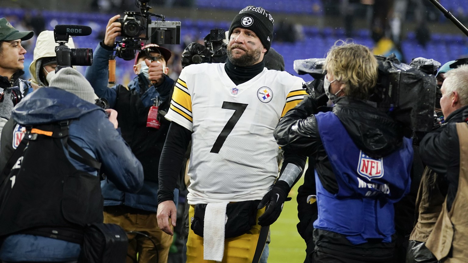 Pittsburgh Steelers quarterback Ben Roethlisberger (7) walks off the field after an NFL football game against the Baltimore Ravens, Sunday, Jan. 9, 2022, in Baltimore. The Steelers won 16-13. (AP Phot ...