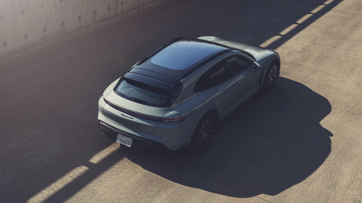 Porsche Taycan 4S Cross Turismo