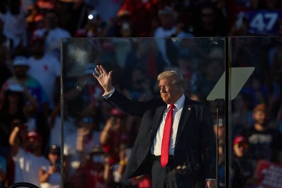 epa11656724 Former US President and current Republican presidential nominee Donald Trump arrives to speak during an election rally in Coachella, California, 12 October 2024. EPA/ALLISON DINNER