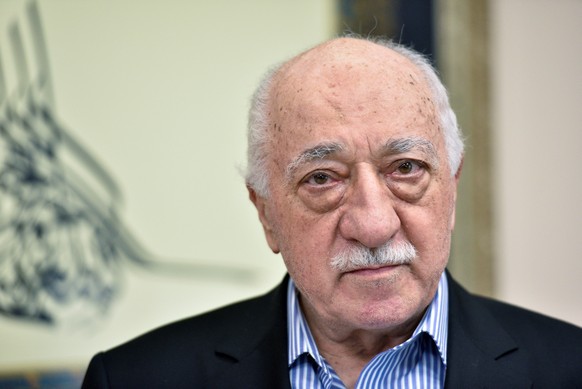 U.S. based cleric Fethullah Gulen at his home in Saylorsburg, Pennsylvania, U.S. July 29, 2016. REUTERS/Charles Mostoller/File Photo