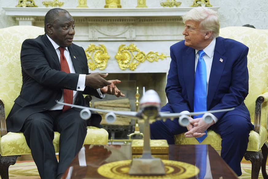 FILE - President Donald Trump meets South African President Cyril Ramaphosa in the Oval Office of the White House, Wednesday, May 21, 2025, in Washington. (AP Photo/Evan Vucci, file)
Donald Trump,Cyri ...