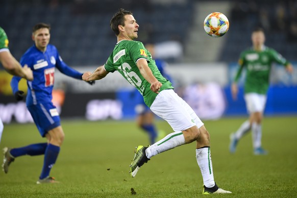 St. Gallens Lukas Goertler, beim Fussball Super-League Spiel zwischen dem FC Luzern und dem FC St. Gallen, am Sonntag, 1. Dezember 2019, in der Swissporarena in Luzern. (KEYSTONE/Gian Ehrenzeller)