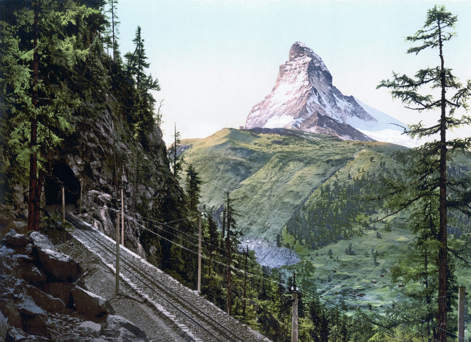 Gornergratbahn, an der Grenze zwischen der Schweiz und Italien, mit&nbsp;Matterhorn um 1900.