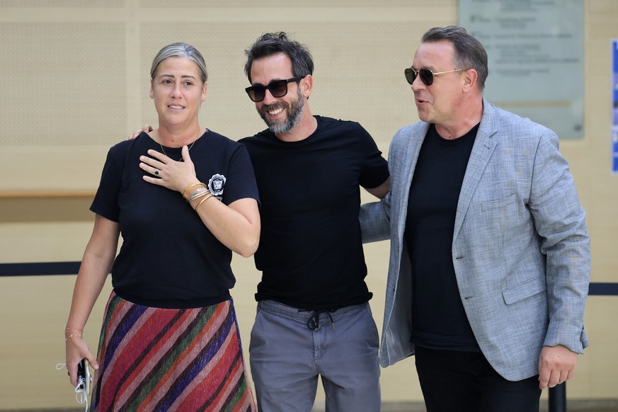 epa11587323 The sons of Gisele Pelicot, Florian (C), David (R) and her daughter Caroline Darian (L) arrive at the criminal court in Avignon, France, 05 September 2024, where Pelicot&#039;s ex-husband  ...
