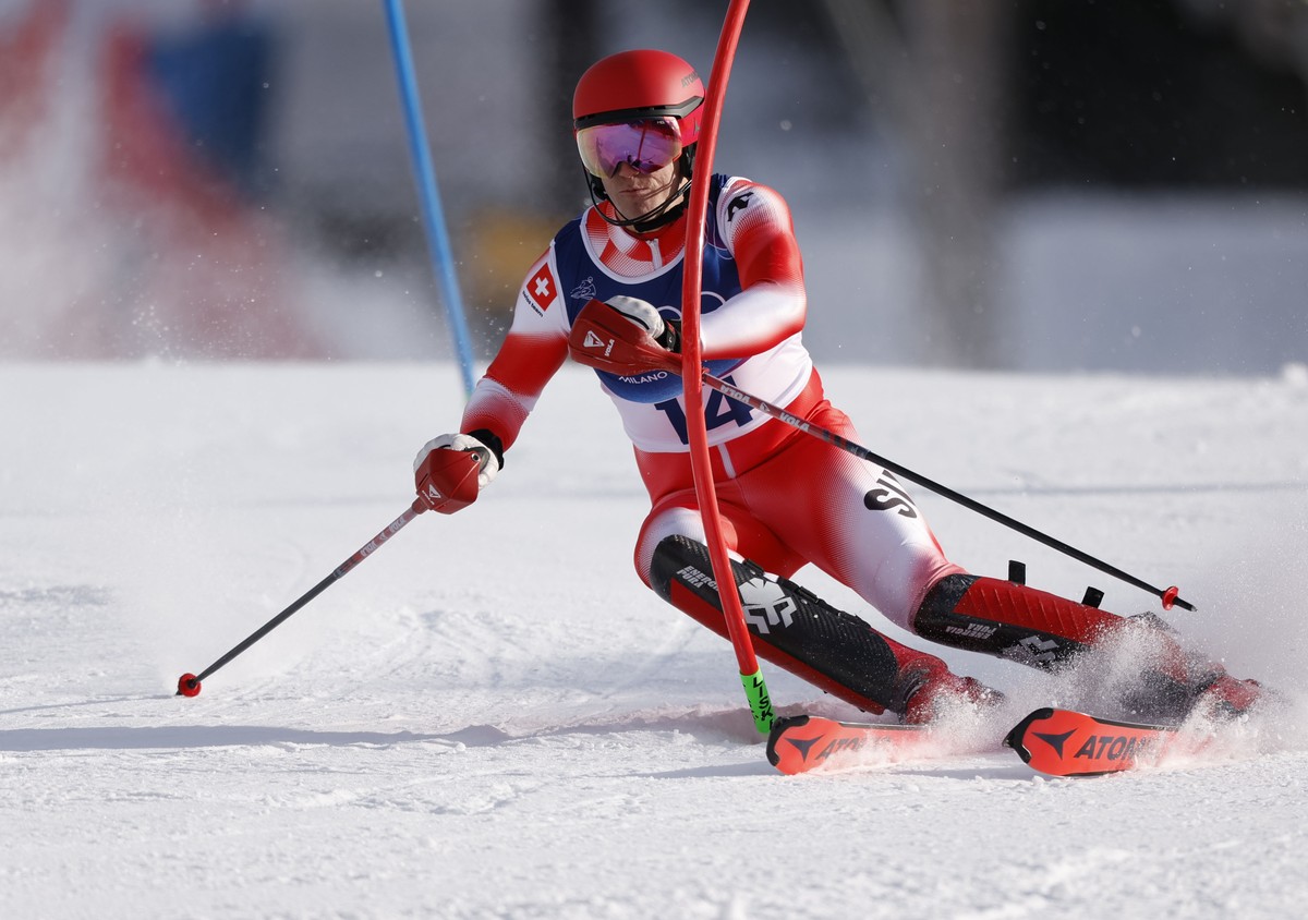 epa12719956 Tanguy Nef of Switzerland 2 competes in the Slalom of the Men's Team Combined of the Alpine Skiing competitions at the Milano Cortina 2026 Winter Olympic Games, Stelvio ski centre in  ...