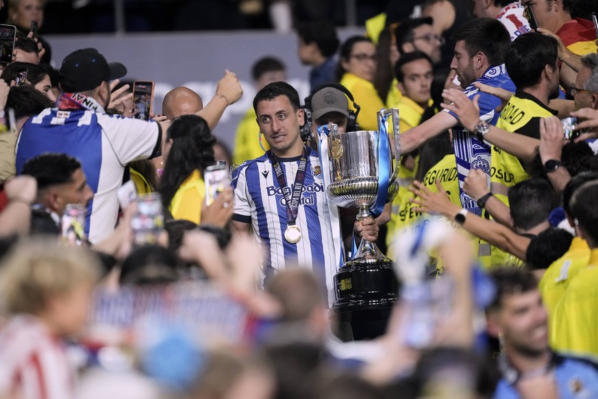 Real Sociedad v Atletico de Madrid - Copa Del Rey Final Mikel Oyarzabal centre-forward of Real Sociedad and Spain lifts the trophy after winning with his team the Copa del Rey final match between Real ...