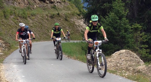 Swiss-Epic-Teilnehmer fast am Ende des 1'500-Höhenmeter-Anstiegs. Anna sagt: «Solche Aufstiege mag ich.»