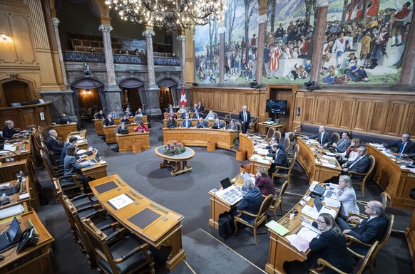 Die Kleine Kammer beschaeftigt sich mit verschiedenen wirtschaftspolitischen Themen, an der Wintersession der Eidgenoessischen Raete, am Donnerstag, 4. Dezember 2025 im Staenderat in Bern. (KEYSTONE/A ...