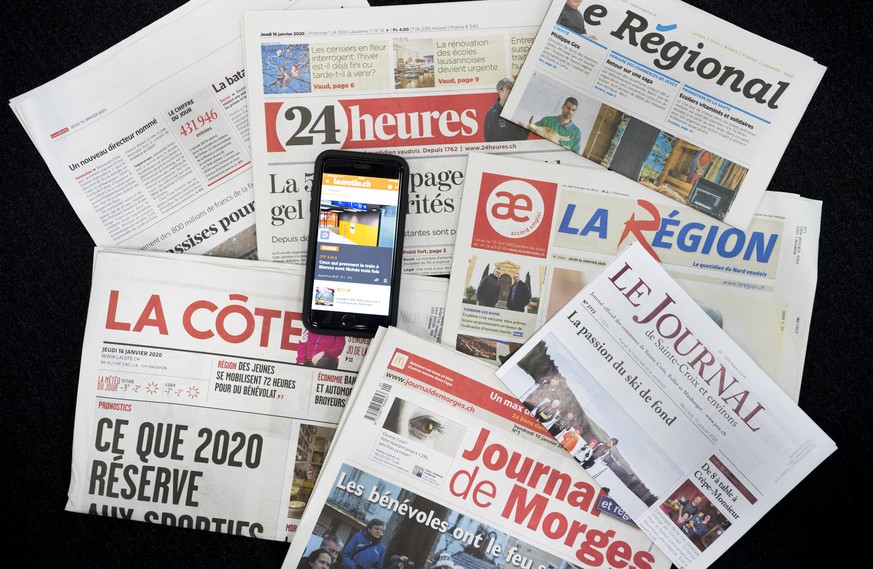 Une vue sur differents titres de journaux vaudois (La Cote, 24heures, Le Regional, La Region, Le journal de Morges, Le Journal de Sainte-Croix et la version numerique du journal lematin.ch) le jeudi 1 ...