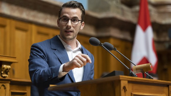 Andri Silberschmidt, FDP-ZH, spricht waehrend der Debatte um die BVG-Reform, waehrend der Fruehlingssession der Eidgenoessischen Raete, am Dienstag, 28. Februar 2023, in Bern. (KEYSTONE/Peter Klaunzer ...