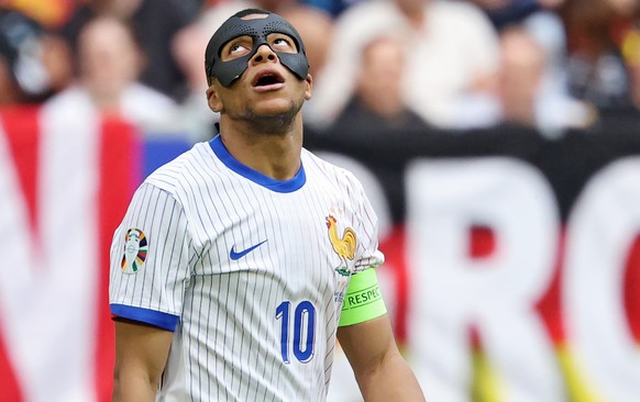 epa11450607 Kylian Mbappe of France looks on during the UEFA EURO 2024 Round of 16 soccer match between France and Belgium, in Dusseldorf, Germany, 01 July 2024. EPA/FRIEDEMANN VOGEL