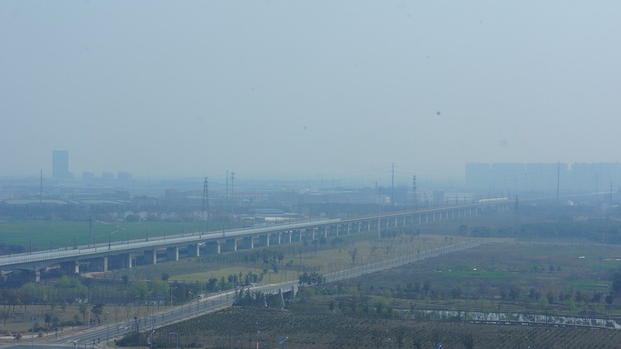 Die grosse Brücke Danyang-Kunshan.