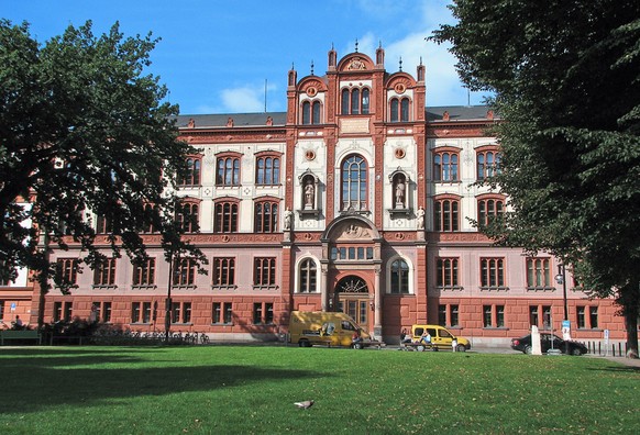 Hauptgebäude der Uni Rostock.