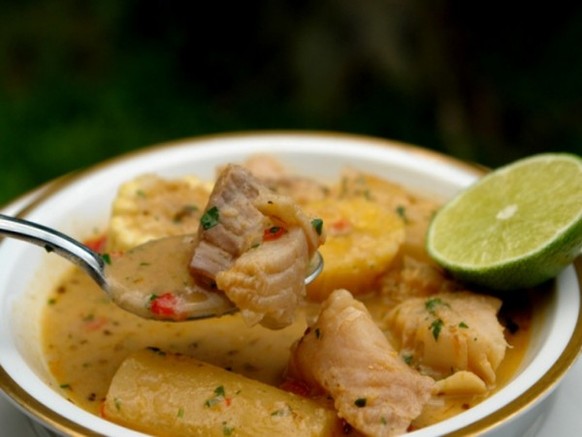 sopa de caracol honduras soup mussel eat eat cook https://www.recetashonduras.com/recetas/sopas/sopa-de-caracol
