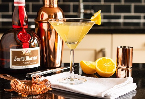 yellow daisy cocktail drink trinken alkohol grand marnier https://noseychef.com/wp-content/uploads/2022/02/IMG_8939123-e1670344982338.jpg