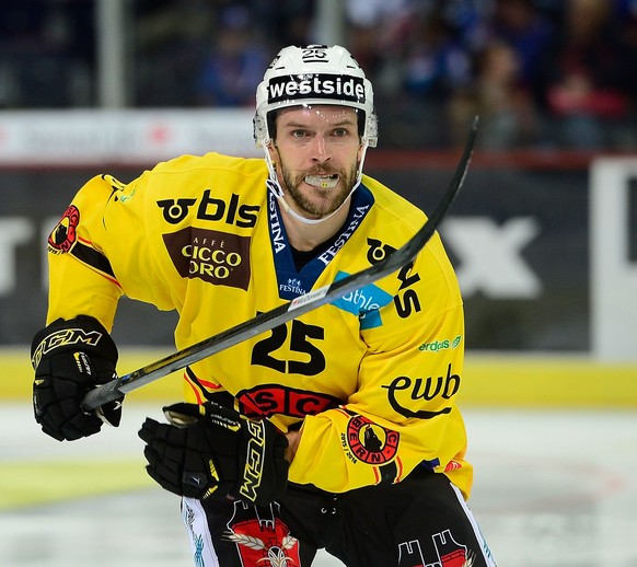 09.09.2015; Zuerich; Eishockey NLA ZSC Lions - SC Bern ; Andrew Ebbett (Bern) (Daniela Frutiger/Freshfocus)