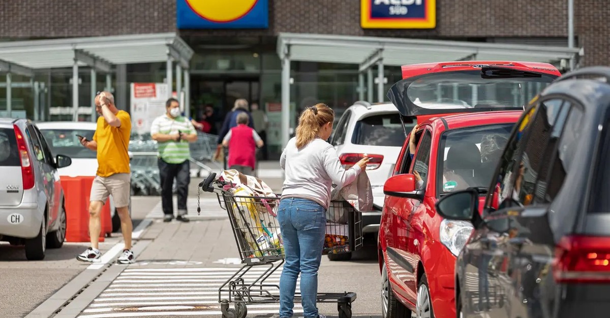 in-der-schweiz-wollen-2026-viele-konsumenten-weniger-geld-ausgeben