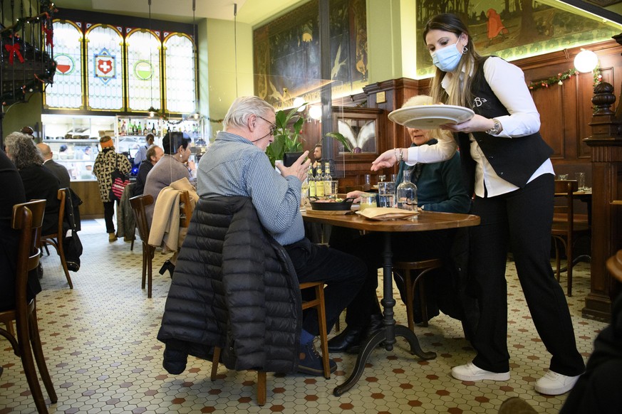 Diverse Kantone wollen die Restaurants am 22. März aufmachen.