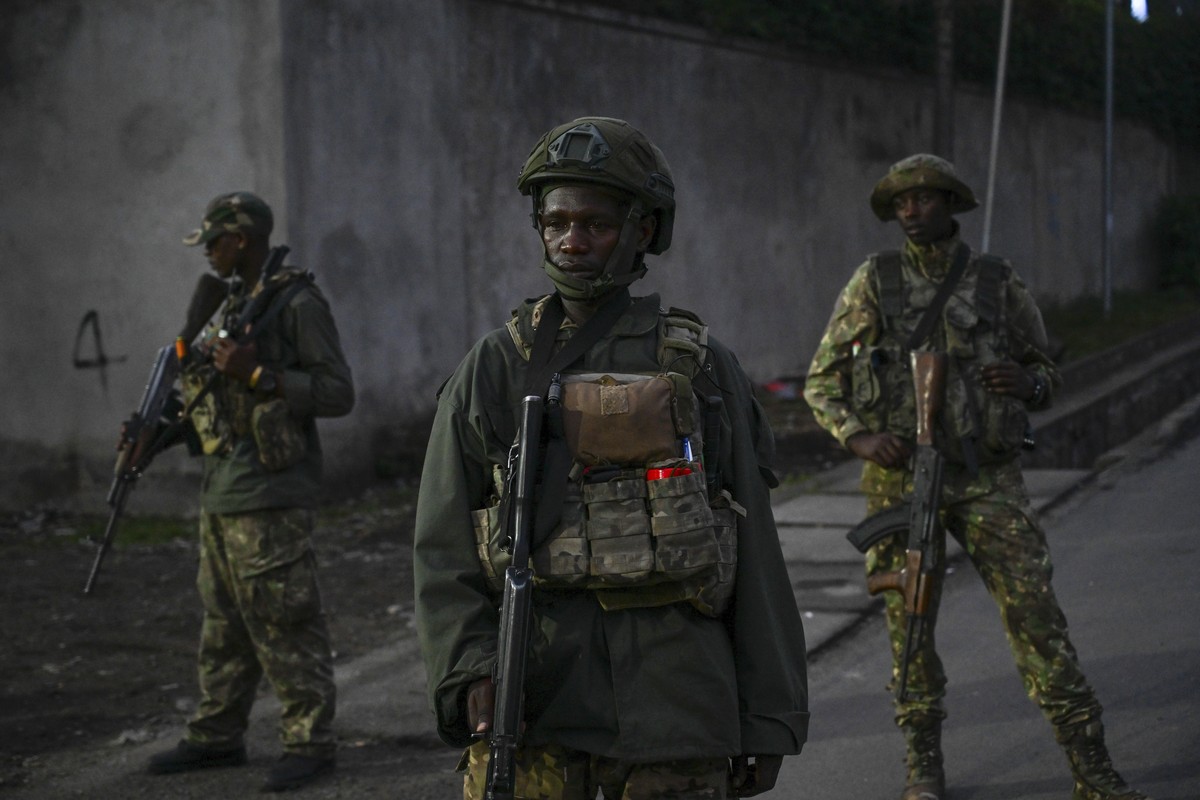 M23 rebels patrol in Goma, Democratic Republic of the Congo, Wednesday, Jan. 29, 2025. (AP Photo/Moses Sawasawa)