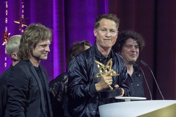 Hecht gewinnt den Prix Walo in der Kategorie Pop/Rock-Band an der 50. Verleihung des Prix Walo im Kongresshaus in Zuerich am Samstag, 2. Mai 2026. (KEYSTONE/Urs Flueeler)