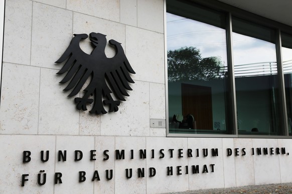 Bundesministerium des Innern, f�r Bau und Heimat, Hauptsitz Berlin *** Federal Ministry of the Interior, for Building and Homeland Affairs, Head Office Berlin Copyright: xx