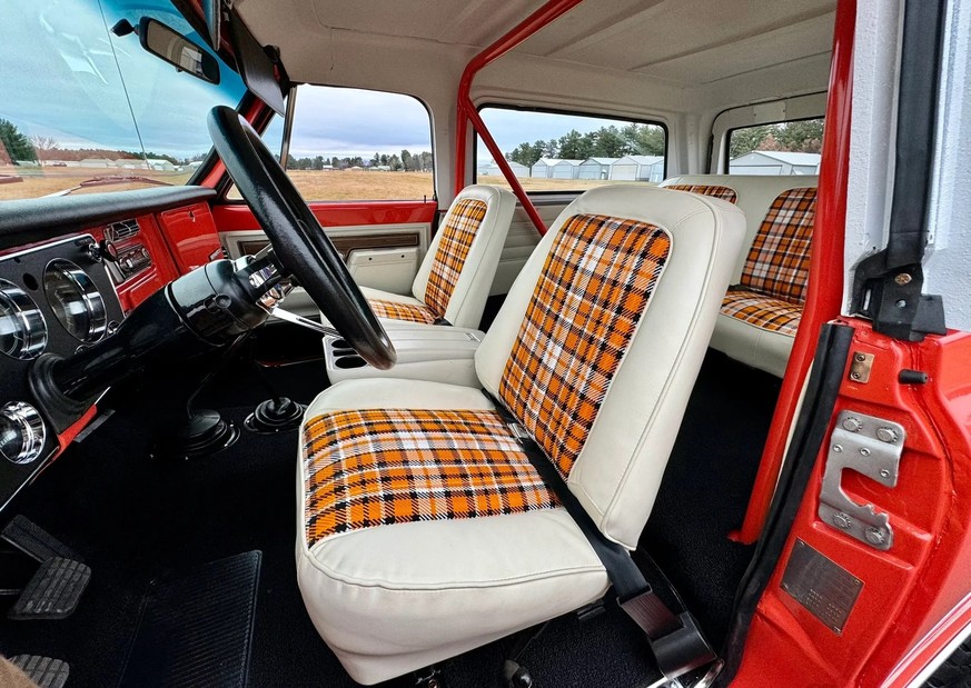 1972 Chevrolet K5 Blazer CST Highlander Edition 
https://bringatrailer.com/listing/1972-chevrolet-k5-blazer-93/