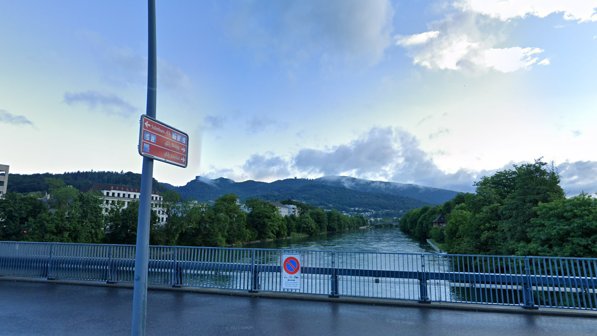 64-J-hriger-in-kritischem-Zustand-aus-der-Aare-bei-Olten-gerettet