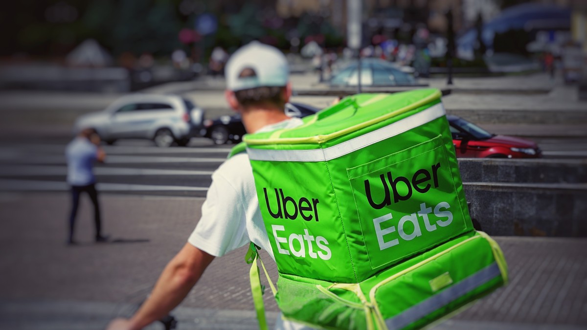 Uber-Eats-und-Deliveroo-stoppen-Lieferungen-bei-Extremhitze
