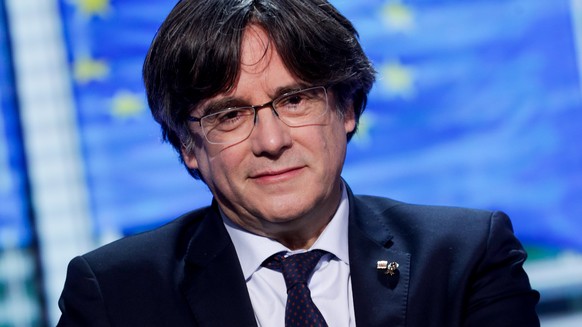 epa09063277 Member of European Parliament Catalonia&#039;s former regional president Carles Puigdemont is interviewed by TV show &#039;La Faute a l&#039;Europe?&#039; at the European Parliament in Bru ...