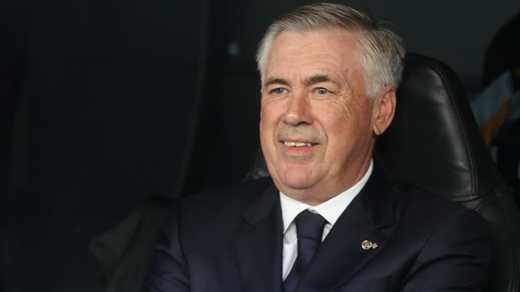 epa10872366 Real Madrid&#039;s head coach Carlo Ancelotti reacts during the UEFA Champions League group C soccer match between Real Madrid and Union Berlin, in Madrid, Spain, 20 September 2023. EPA/KI ...